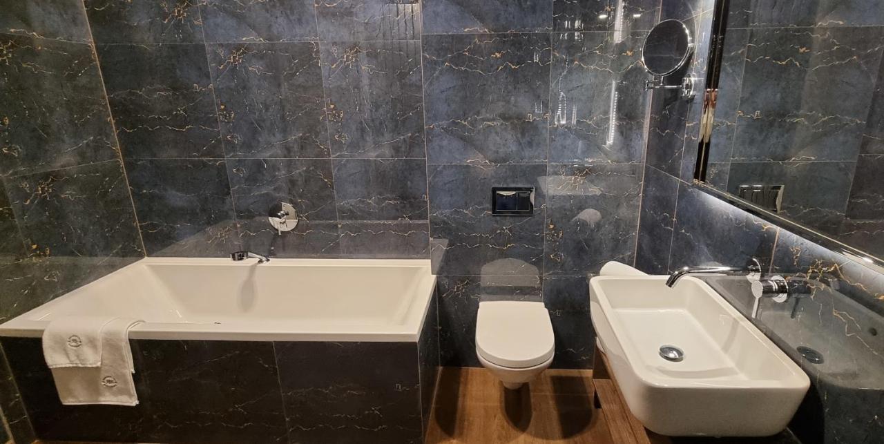 Apartment Stary Rynek Premium Apartments: Old Market Square Elegance