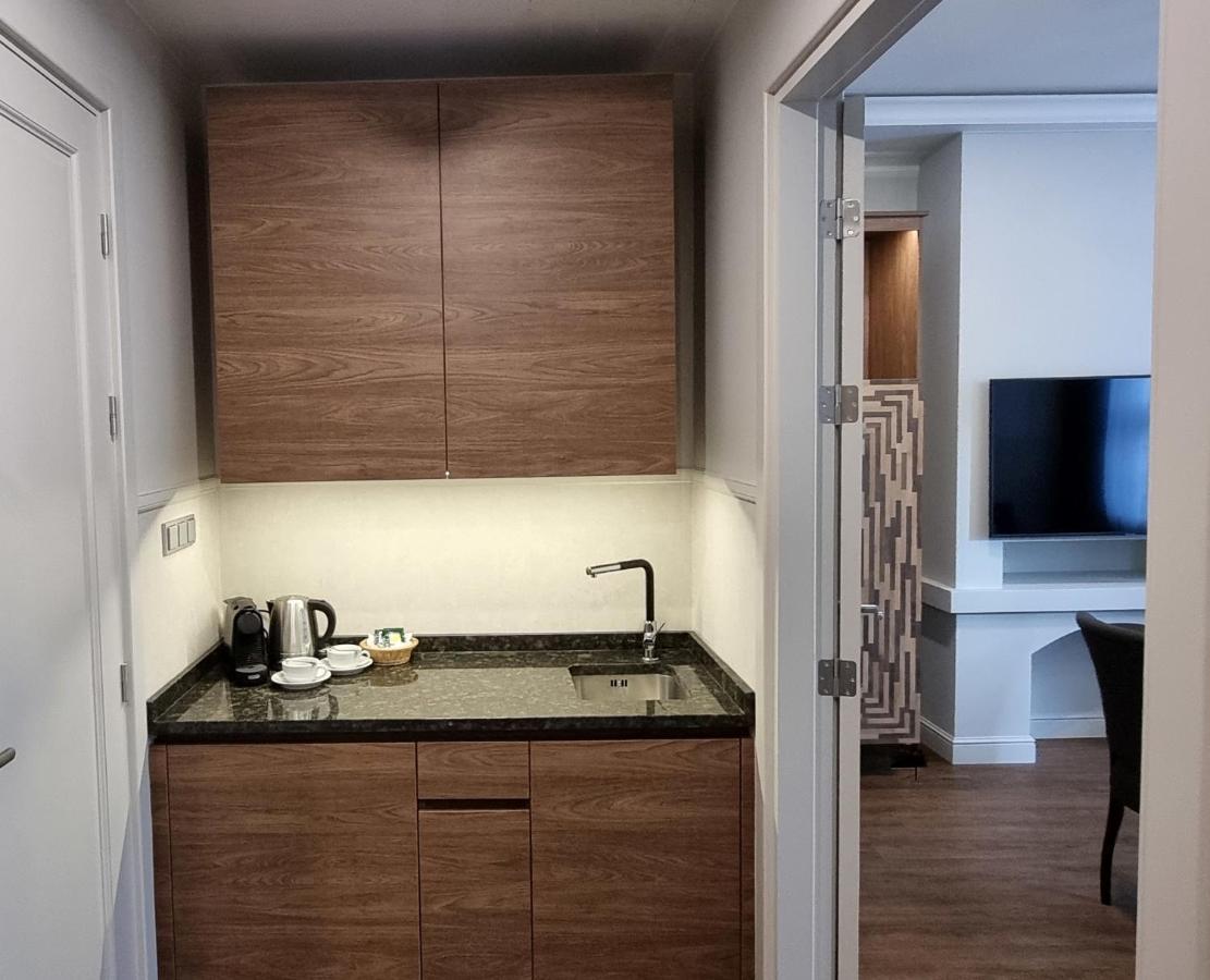 Stary Rynek Premium Apartments: Old Market Square Elegance * Poznan